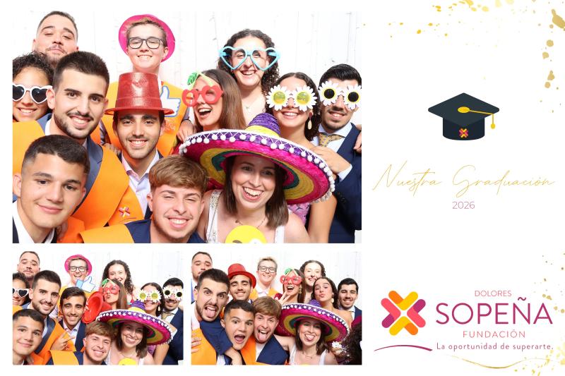 Graduación DOLORES SOPEÑA