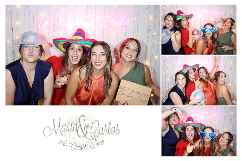 Carlos & María